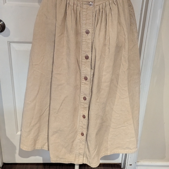 Vintage Beige Corduroy Skirt - Picture 2 of 7